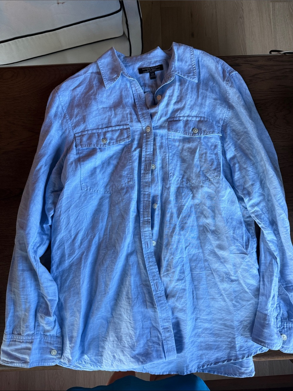 Banana Republic White Long-Sleeve Button-Down Shirt